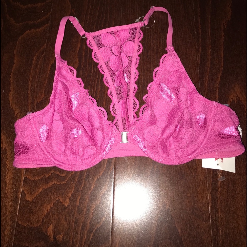 NWT 34A Convertible Bra